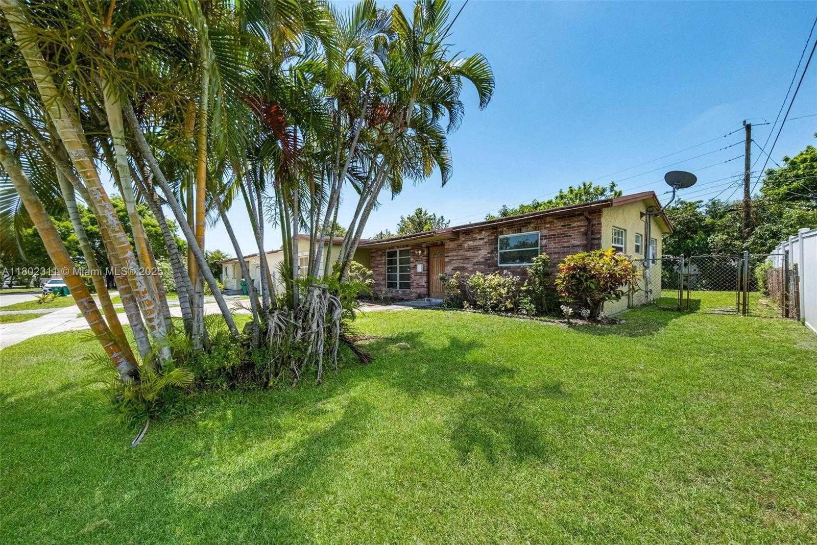 Small Image of 4240 NORTH WEST 22ND ST, Lauderhill Number 3