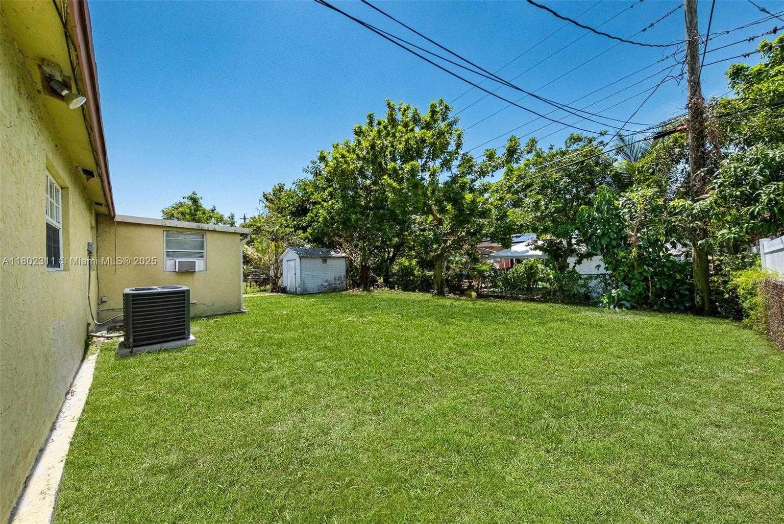 Small Image of 4240 NORTH WEST 22ND ST, Lauderhill Number 33