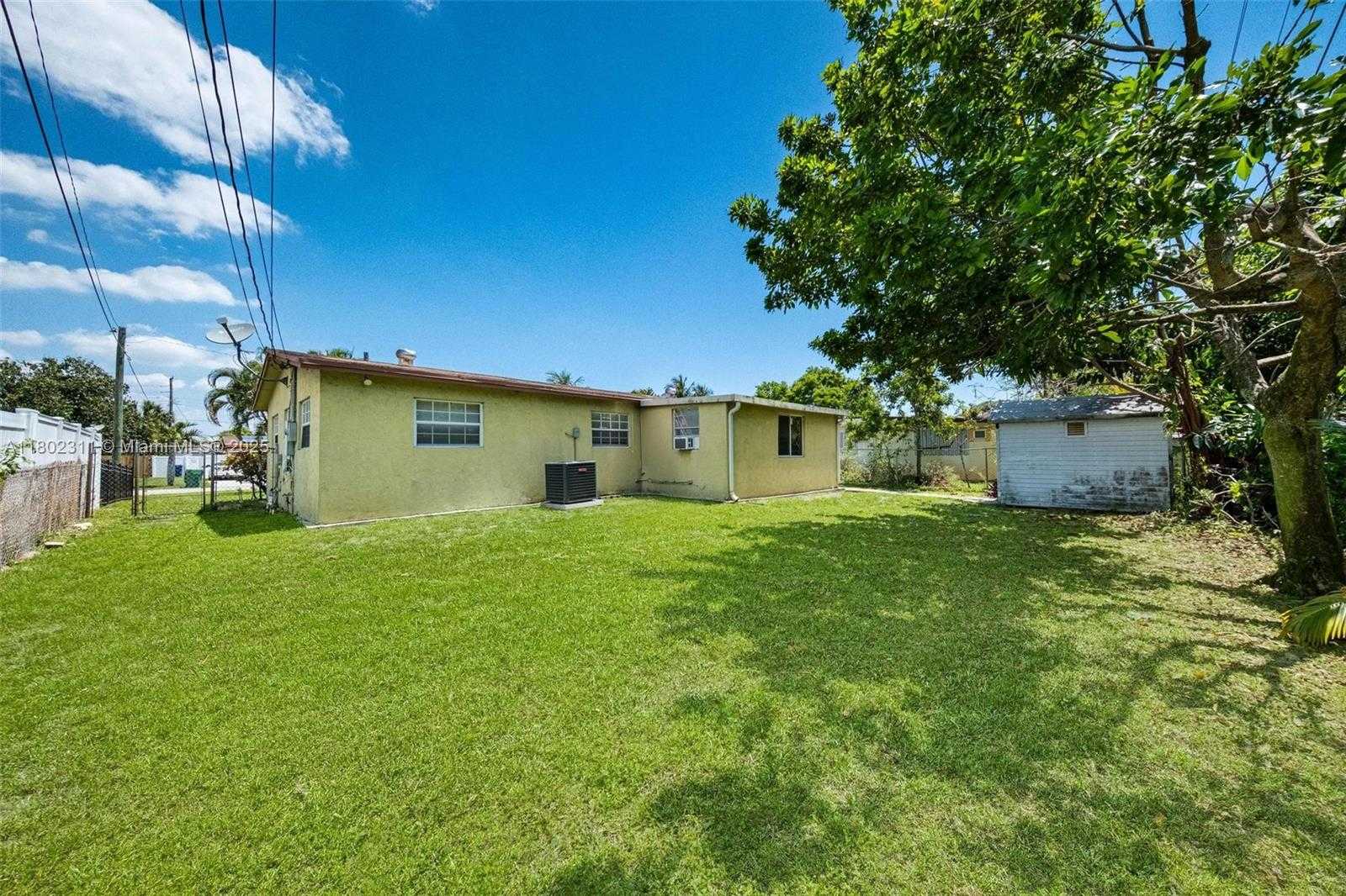 Small Image of 4240 NORTH WEST 22ND ST, Lauderhill Number 35