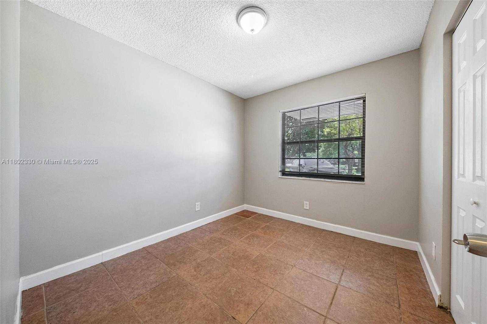 Small Image of 540 NORTH WEST 7TH TER, Pompano Beach Number 15