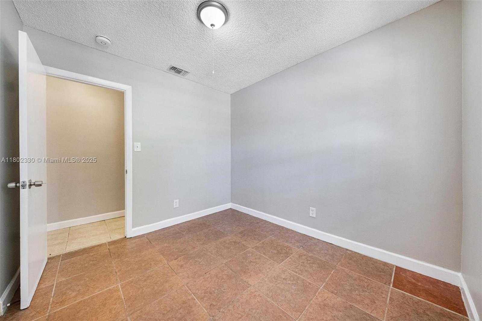 Small Image of 540 NORTH WEST 7TH TER, Pompano Beach Number 16