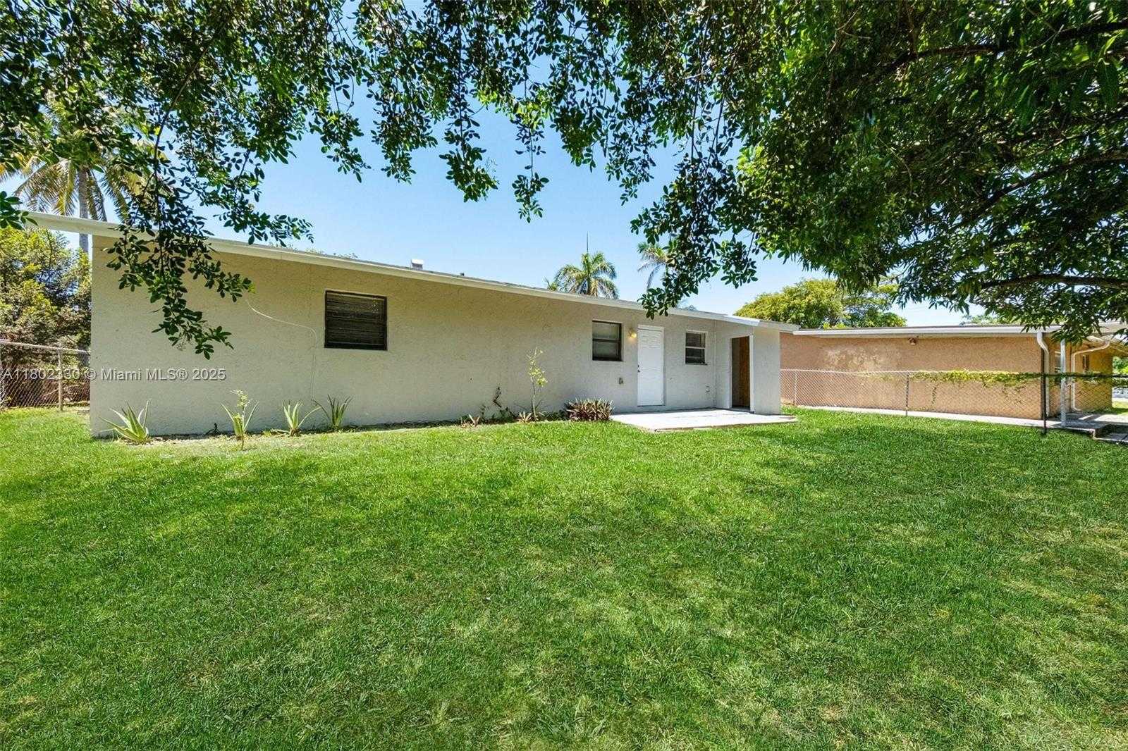 Small Image of 540 NORTH WEST 7TH TER, Pompano Beach Number 23