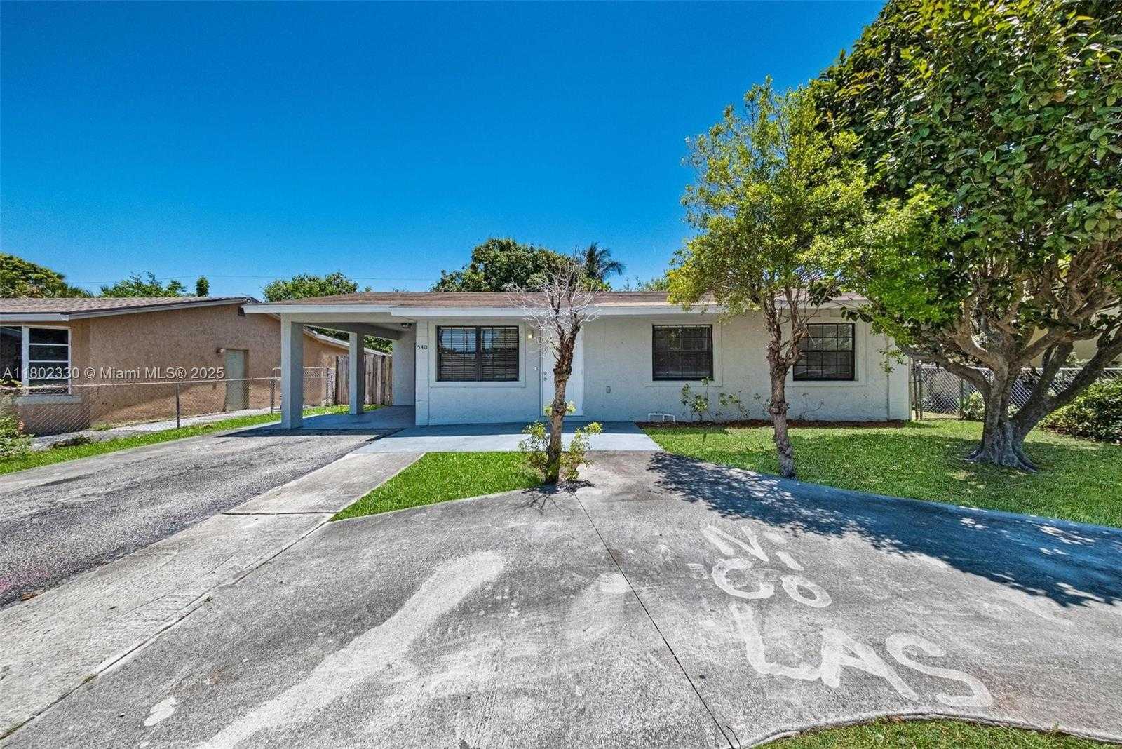 Small Image of 540 NORTH WEST 7TH TER, Pompano Beach Number 3