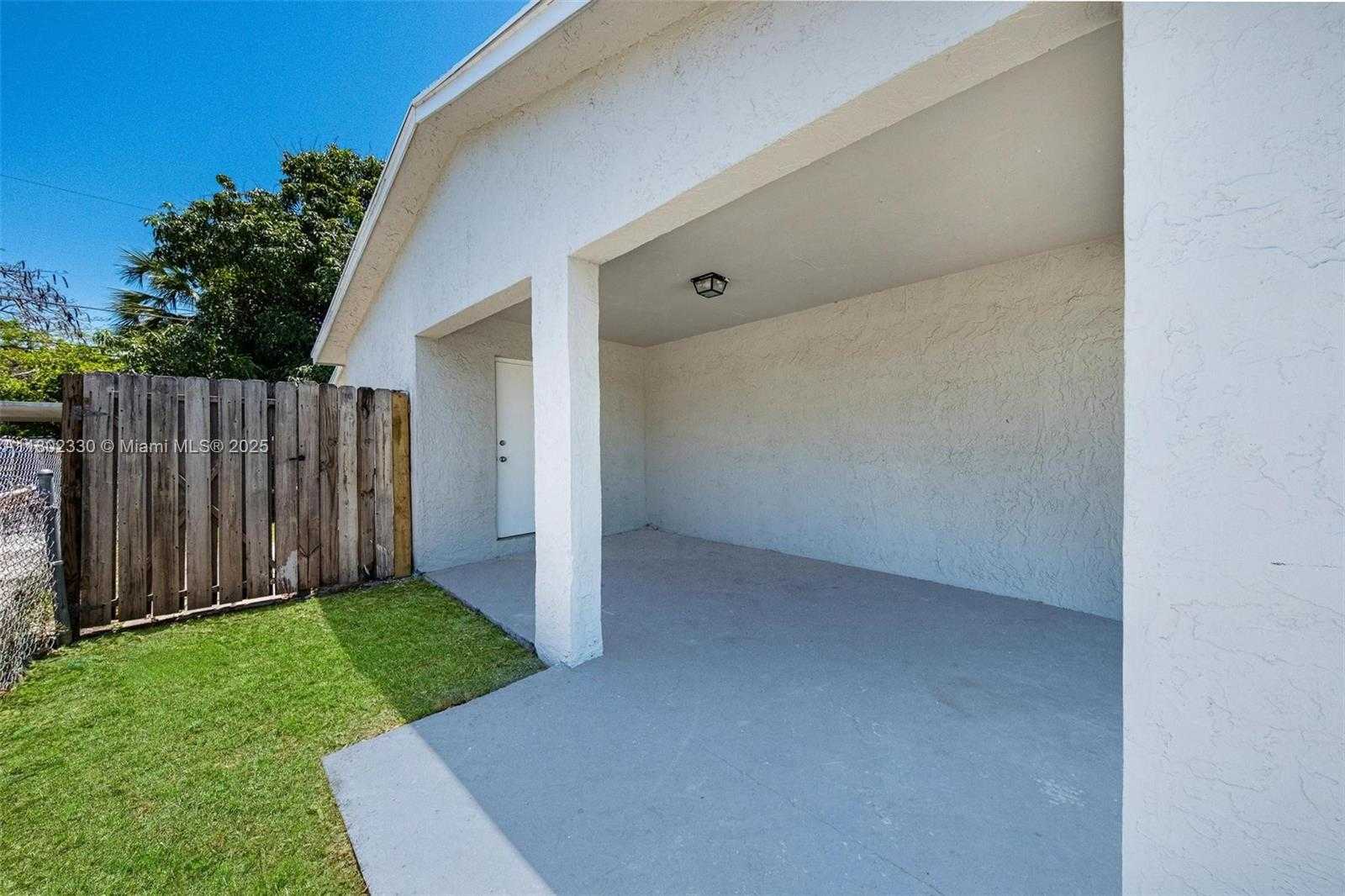Small Image of 540 NORTH WEST 7TH TER, Pompano Beach Number 30