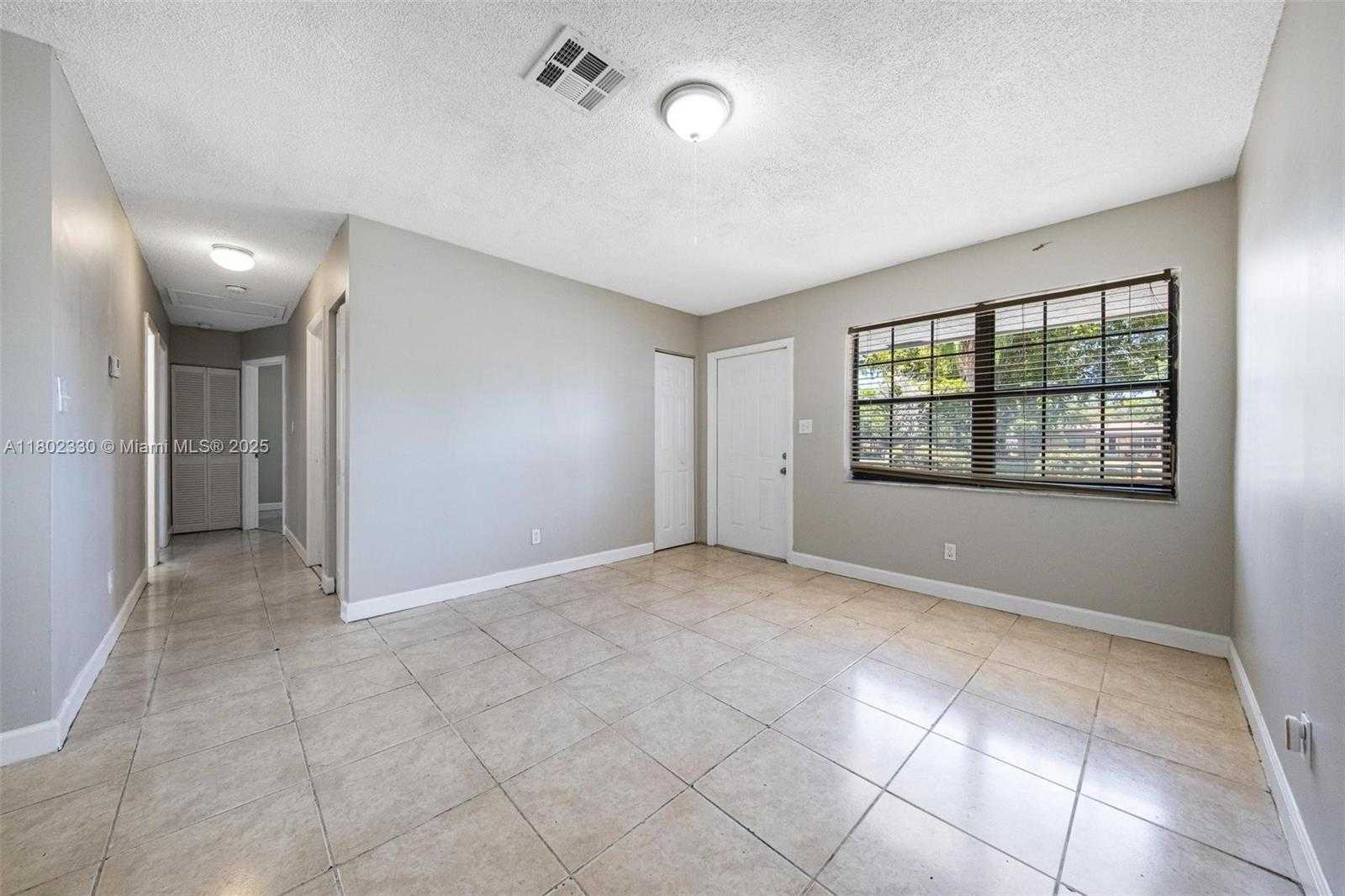 Small Image of 540 NORTH WEST 7TH TER, Pompano Beach Number 7
