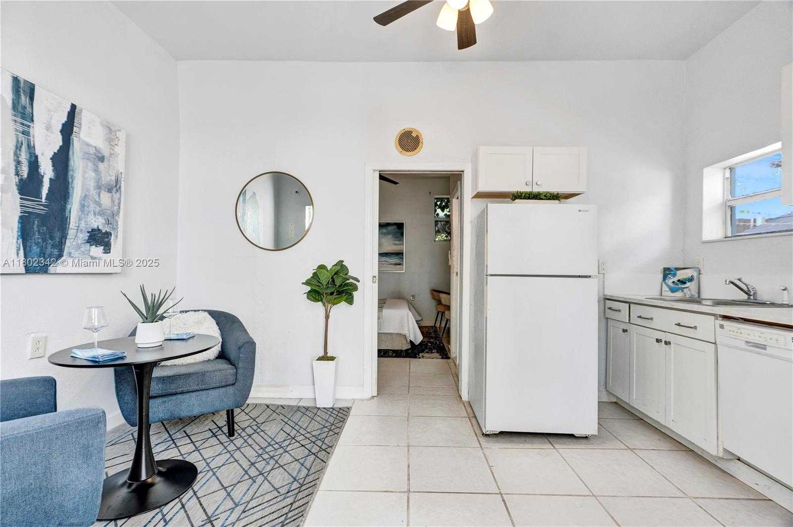 Small Image of 38 NORTH WEST 47TH TER, Miami Number 46