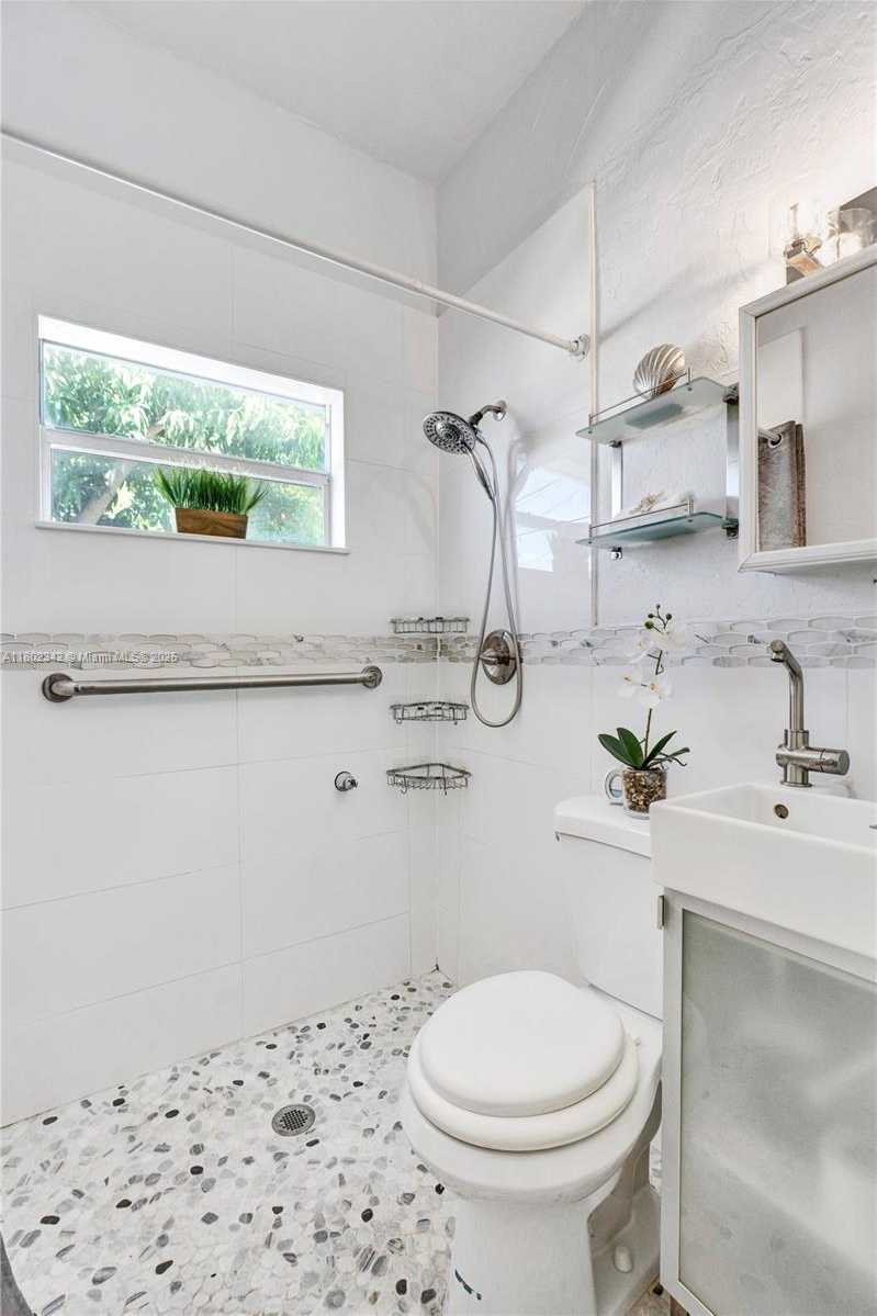 Small Image of 38 NORTH WEST 47TH TER, Miami Number 58