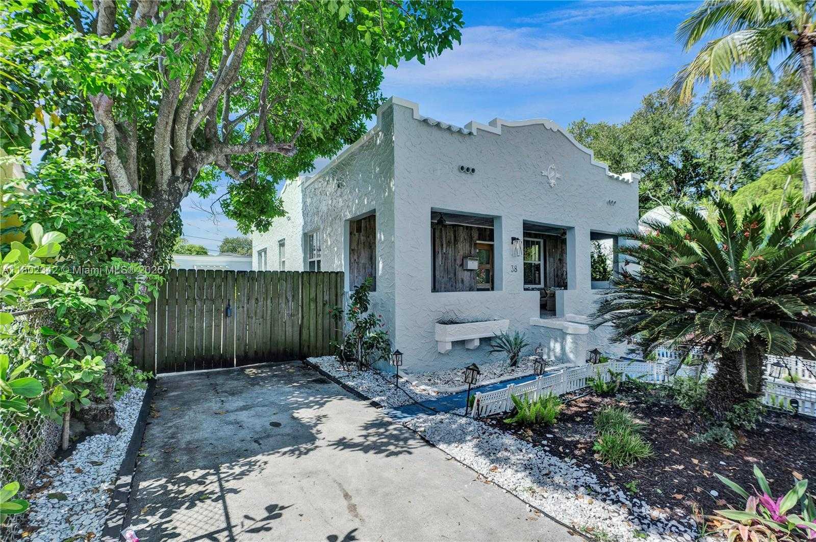 Small Image of 38 NORTH WEST 47TH TER, Miami Number 63