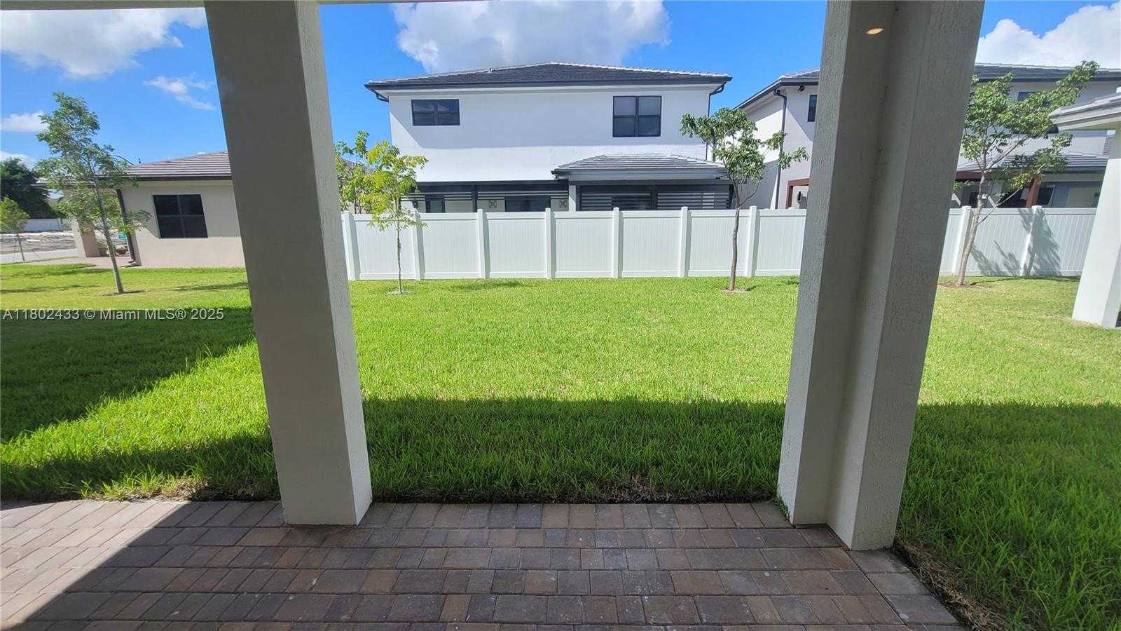 Small Image of 4578 SOUTH WEST 174TH AVE, Miramar Number 13