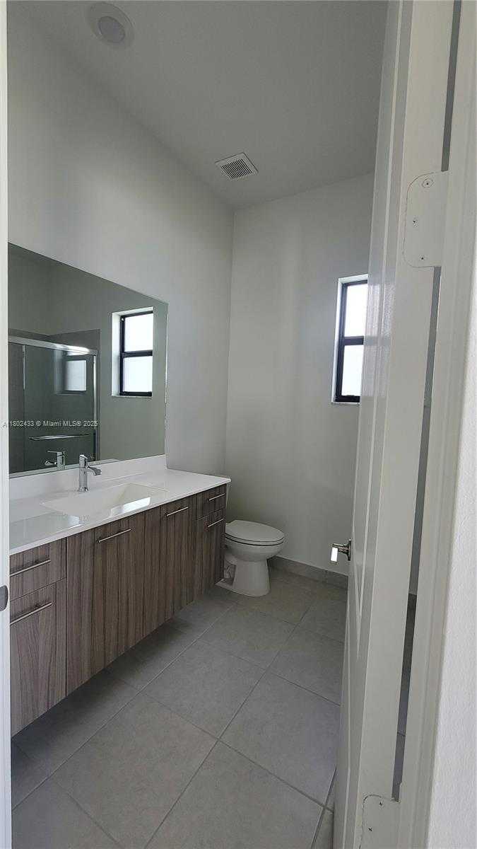 Small Image of 4578 SOUTH WEST 174TH AVE, Miramar Number 17
