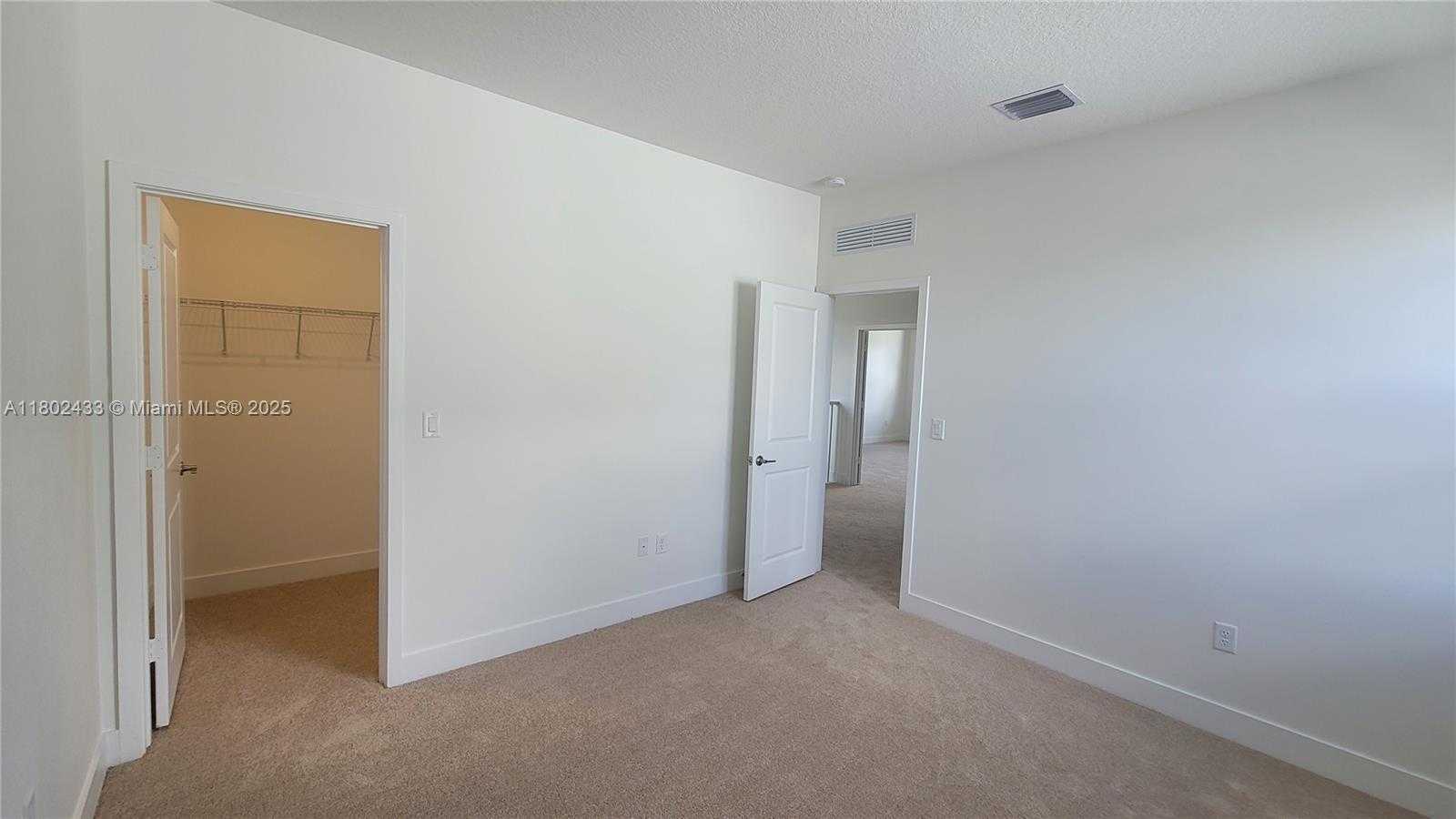 Small Image of 4578 SOUTH WEST 174TH AVE, Miramar Number 23