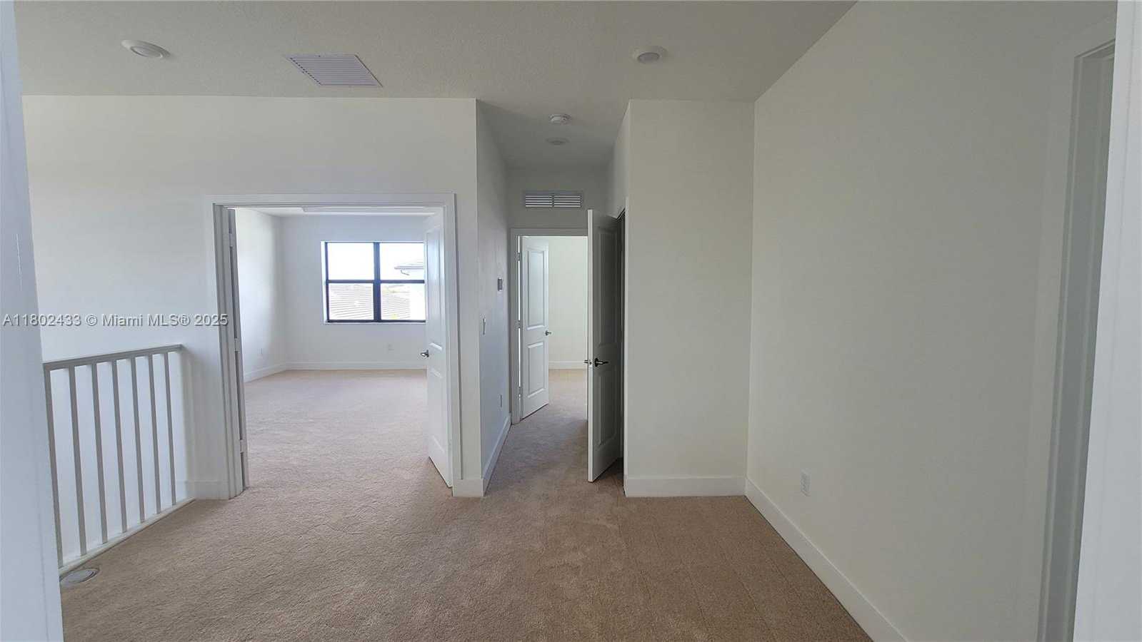 Small Image of 4578 SOUTH WEST 174TH AVE, Miramar Number 25