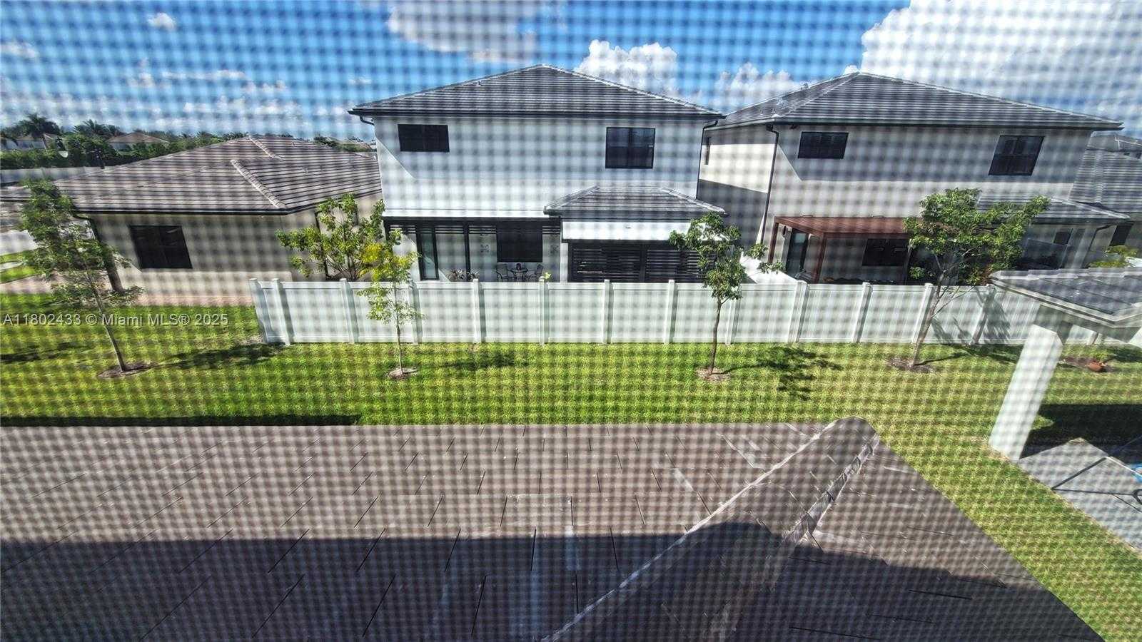 Small Image of 4578 SOUTH WEST 174TH AVE, Miramar Number 28