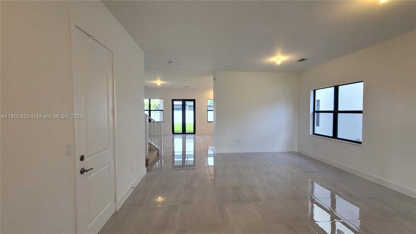 Small Image of 4578 SOUTH WEST 174TH AVE, Miramar Number 5