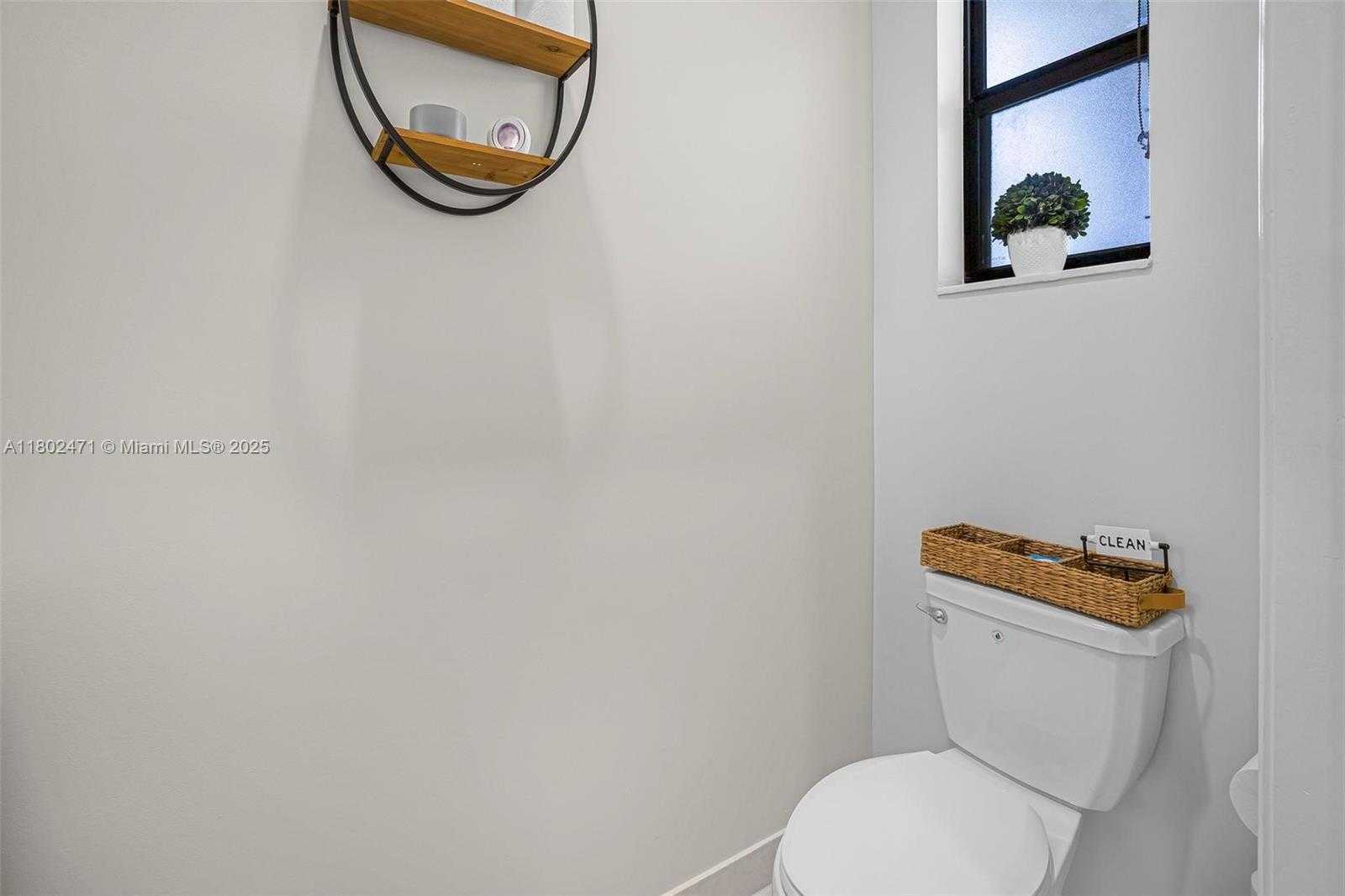 Small Image of 25280 SOUTH WEST 108TH CT, Homestead Number 12