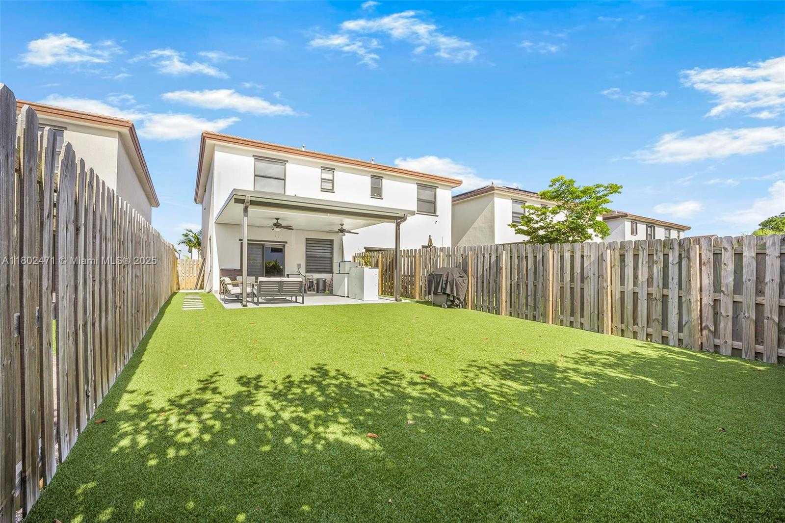 Small Image of 25280 SOUTH WEST 108TH CT, Homestead Number 24