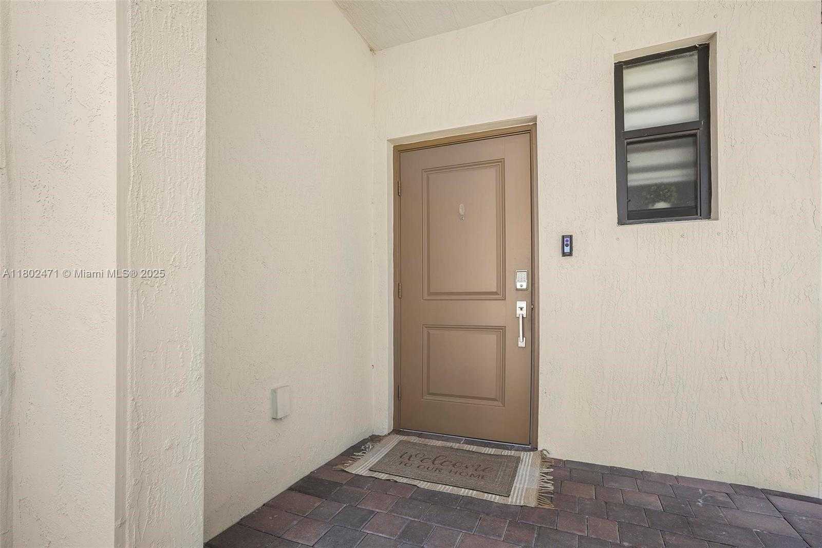 Small Image of 25280 SOUTH WEST 108TH CT, Homestead Number 3