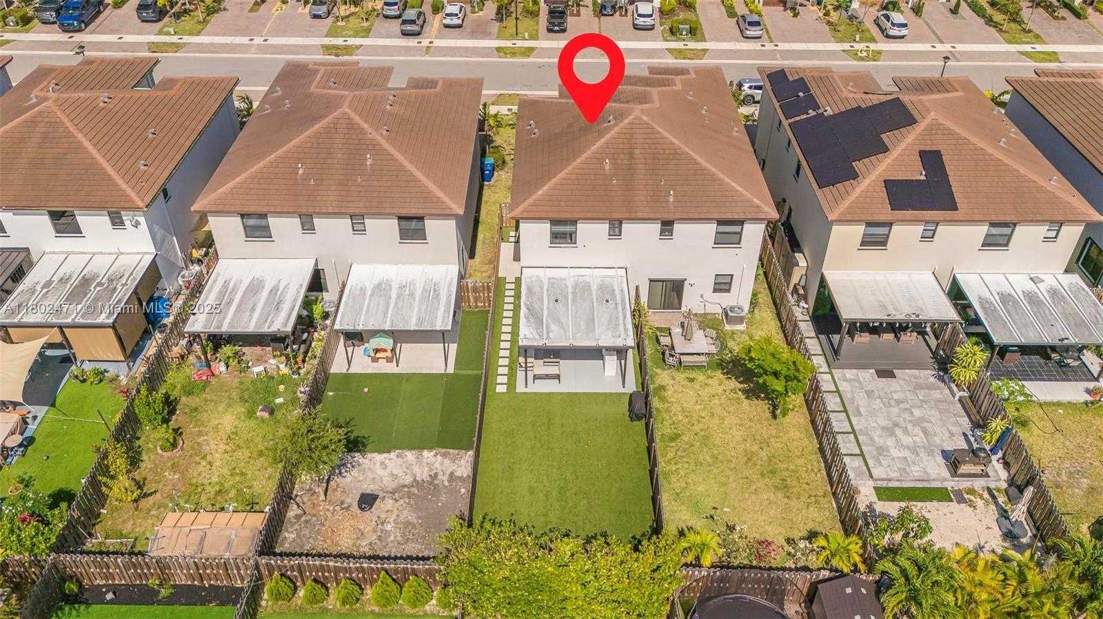 Small Image of 25280 SOUTH WEST 108TH CT, Homestead Number 32