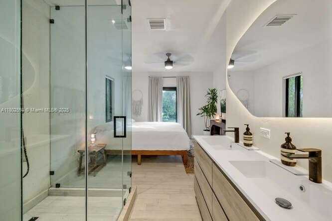 Small Image of 4228 NORTH WEST 3RD AVE, Miami Number 25
