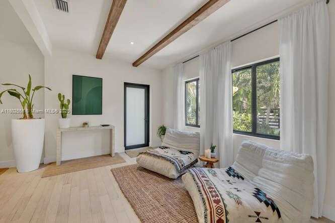 Small Image of 4228 NORTH WEST 3RD AVE, Miami Number 6
