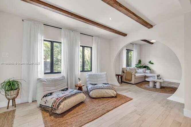Small Image of 4228 NORTH WEST 3RD AVE, Miami Number 7