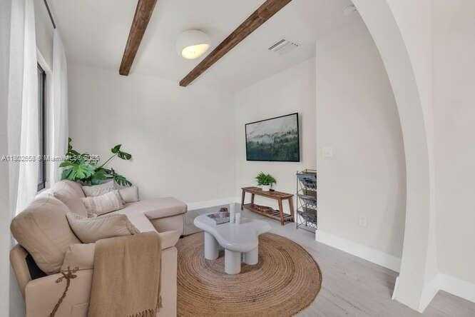 Small Image of 4228 NORTH WEST 3RD AVE, Miami Number 9
