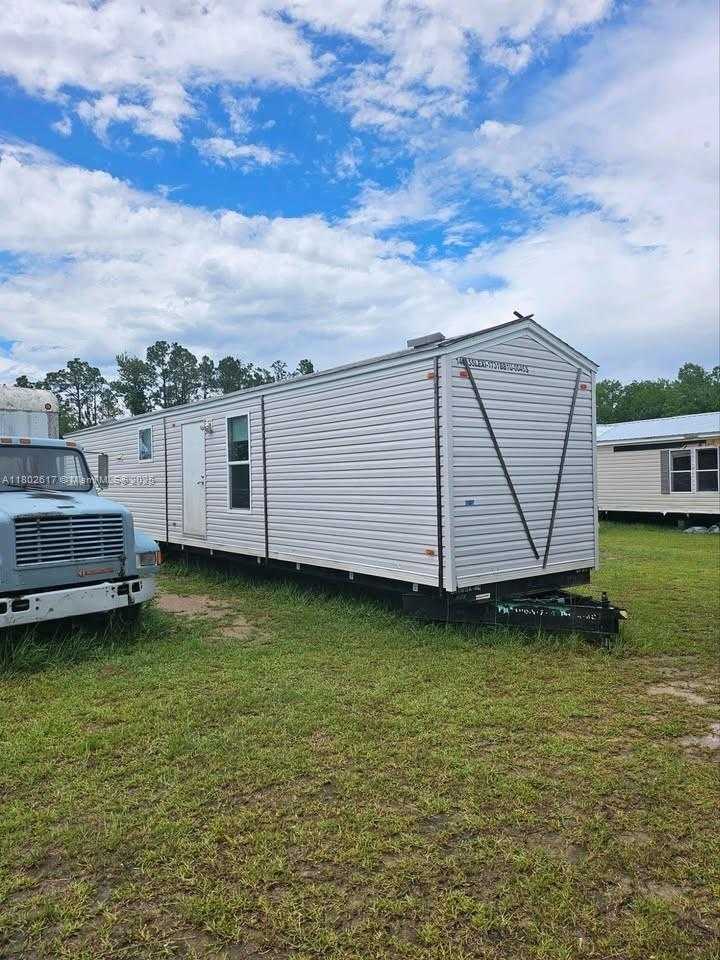 Small Image of 16225 SR-29, Other City - In The State Of Florida Number 2