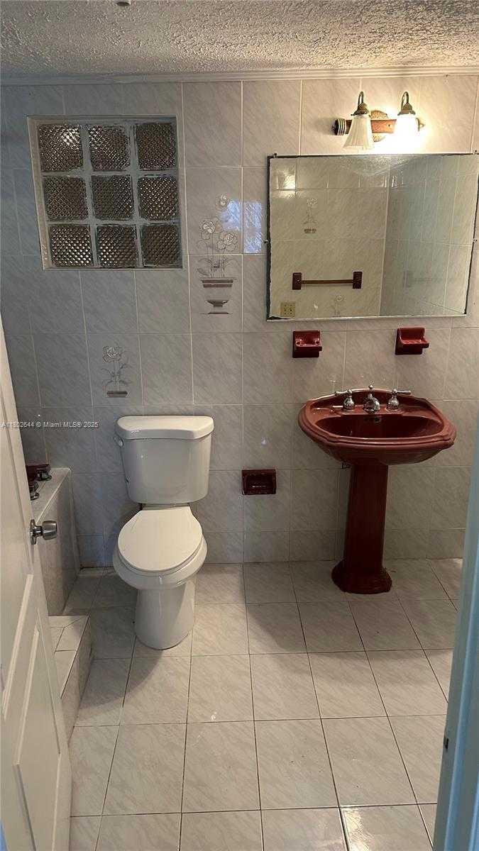 Imagen de Pequeño Objeto