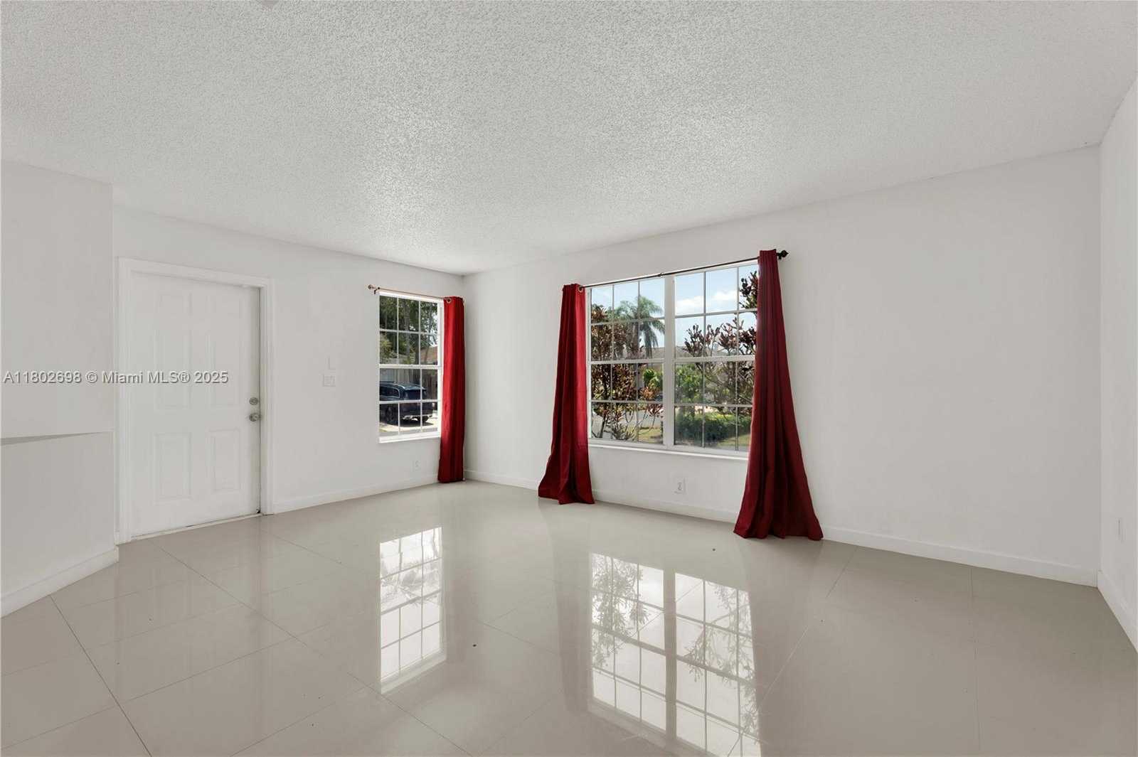 Small Image of 9826 SOUTH WEST 222ND TER, Cutler Bay Number 10