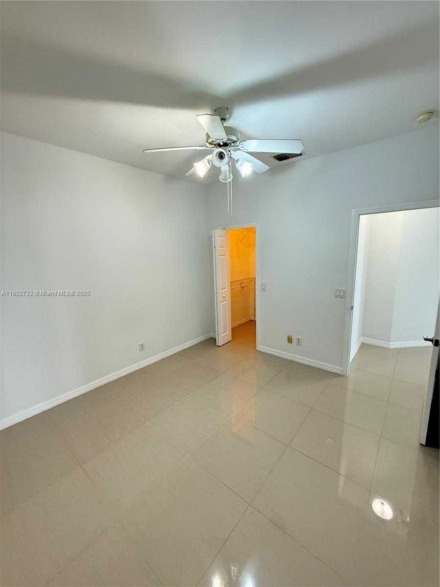 Small Image of 1309 NORTH EAST 16 TERR, Cape Coral Number 26