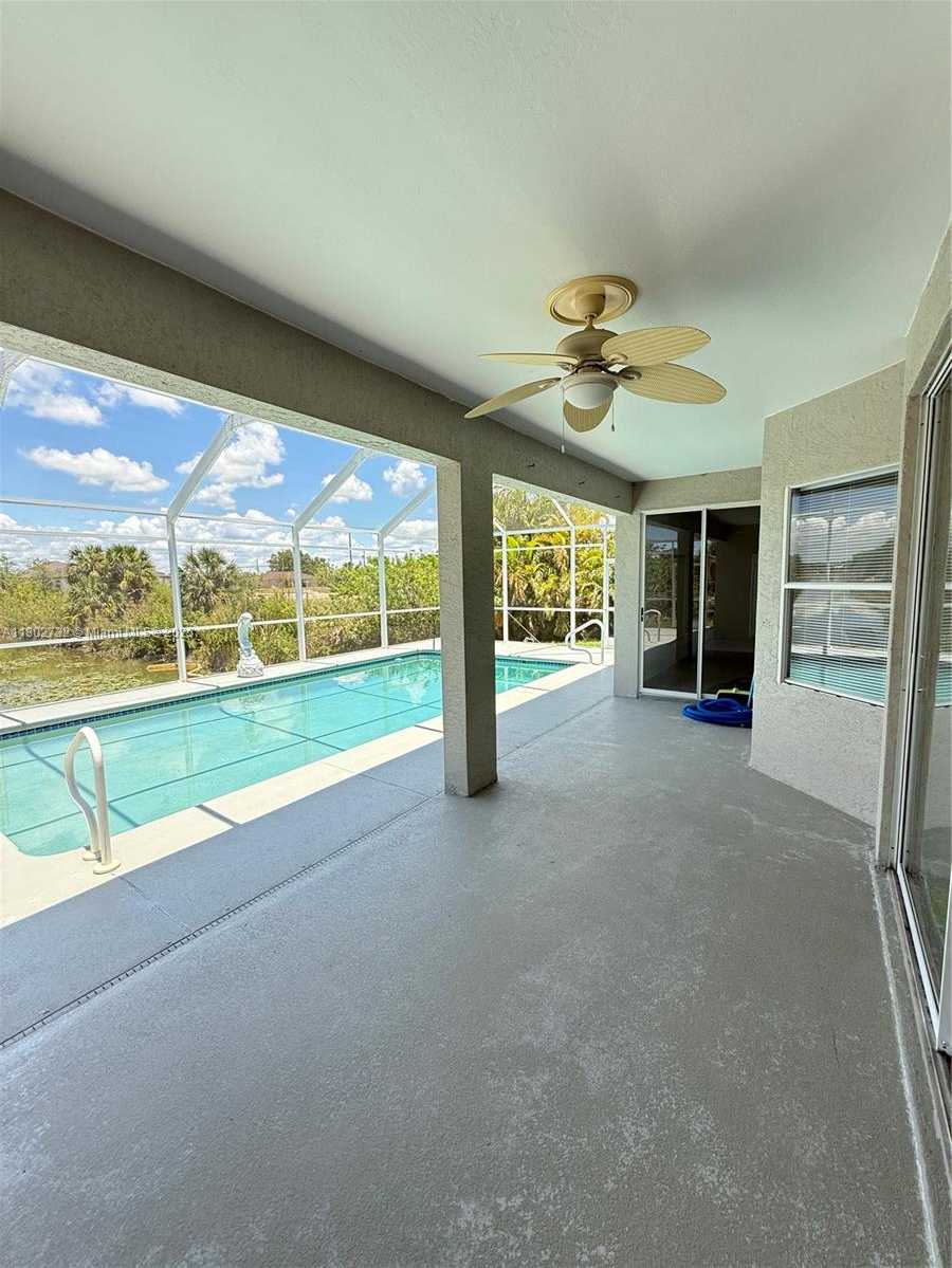 Small Image of 1309 NORTH EAST 16 TERR, Cape Coral Number 38