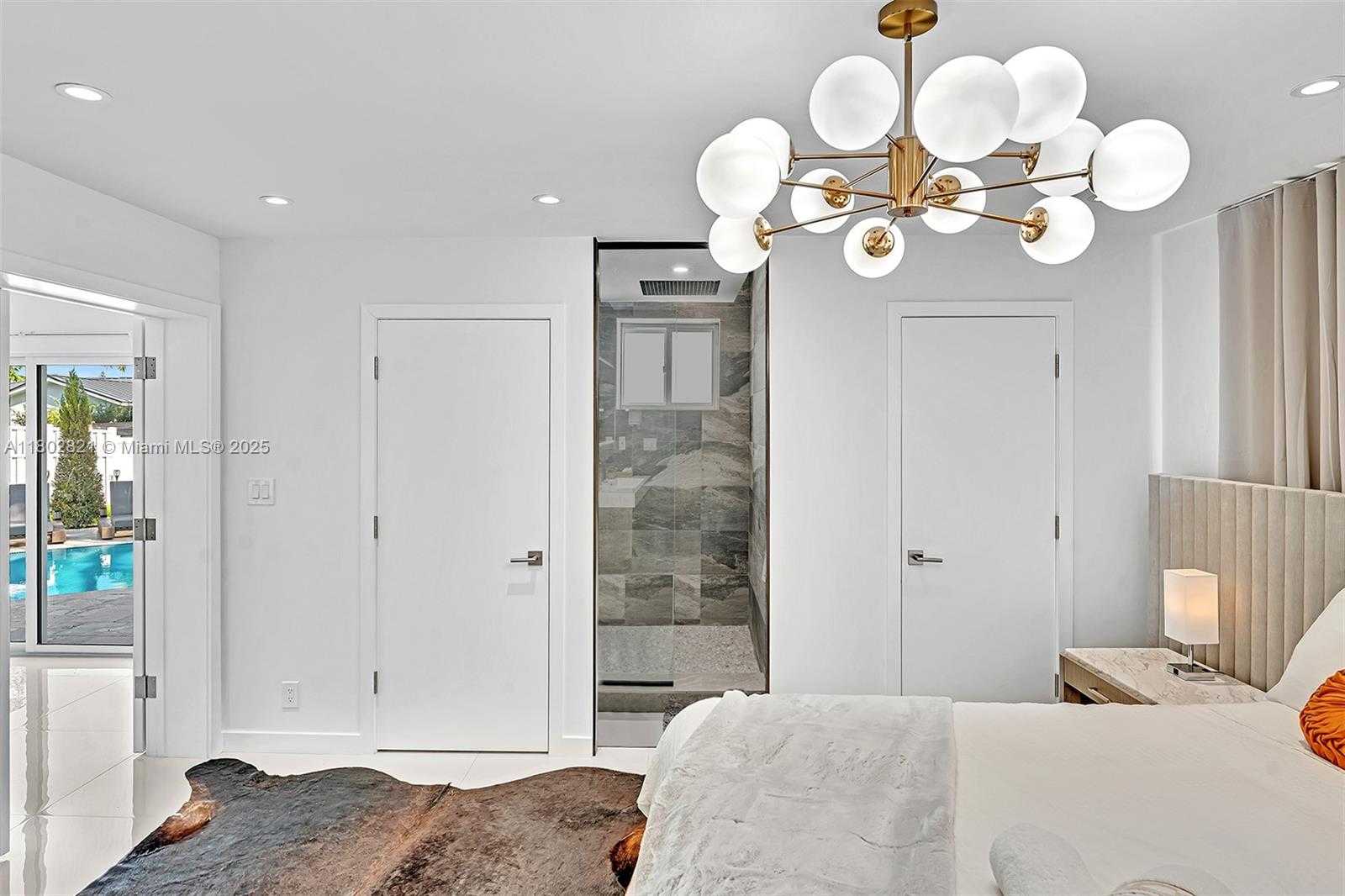 Small Image of 5005 JOHNSON ST, Hollywood Number 18