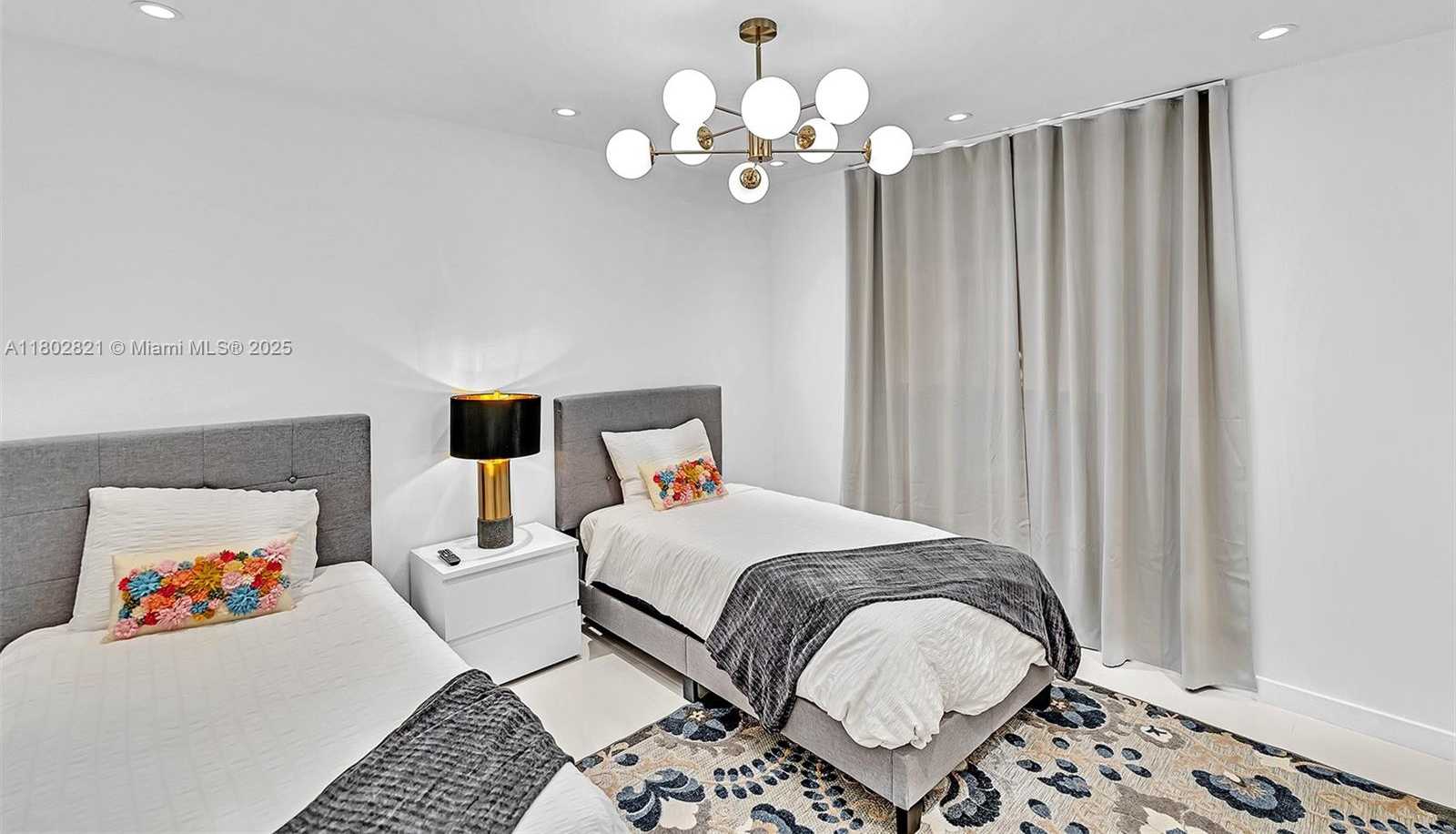 Small Image of 5005 JOHNSON ST, Hollywood Number 35