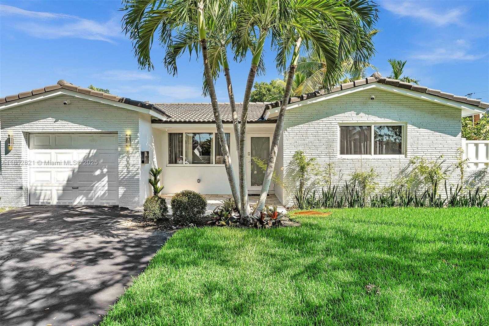 Small Image of 5005 JOHNSON ST, Hollywood Number 38