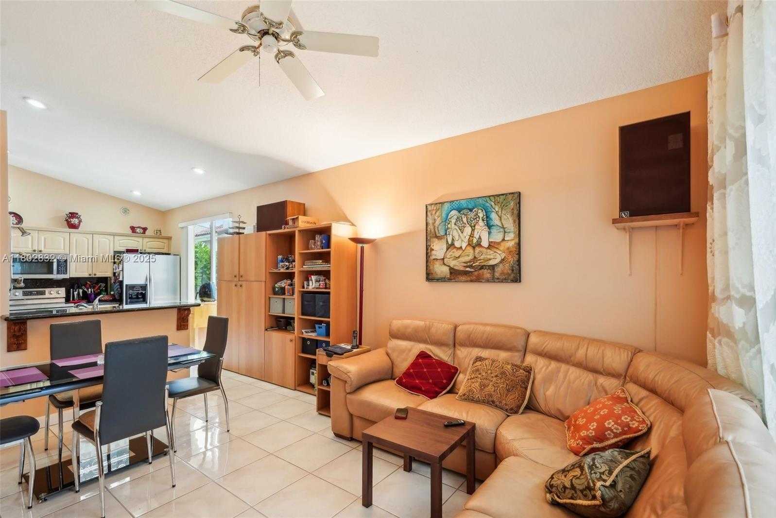 Small Image of 11672 NORTH WEST 13TH MNR, Coral Springs Number 6