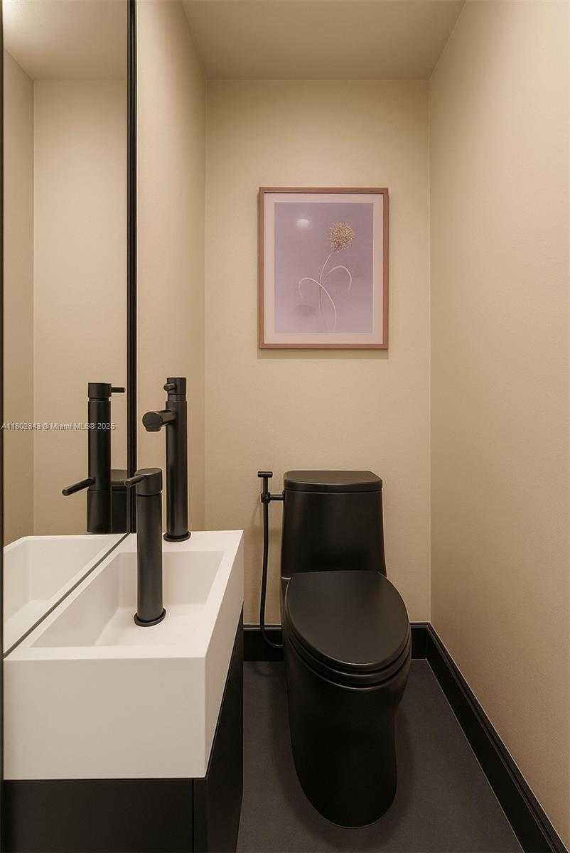 Small Image of 726 NORTH EAST 17TH WAY, Fort Lauderdale Number 25