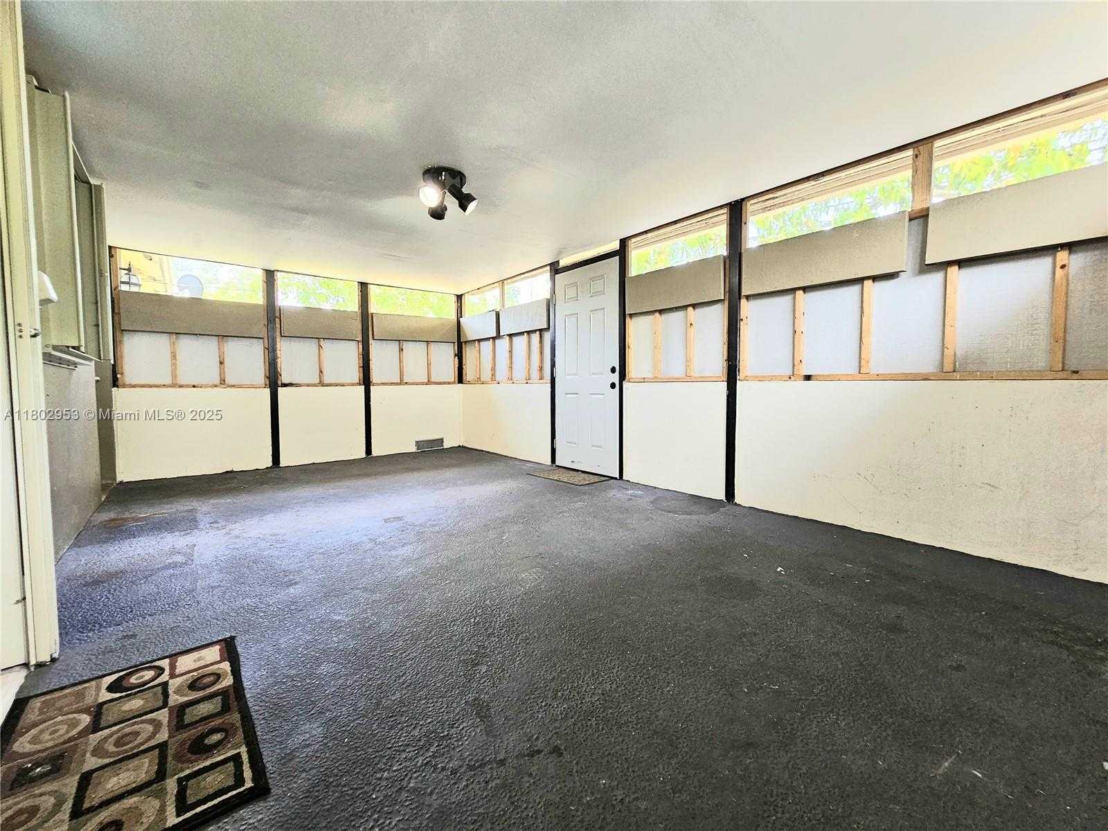 Small Image of 4461 NORTH WEST 61ST ST, North Lauderdale Number 25