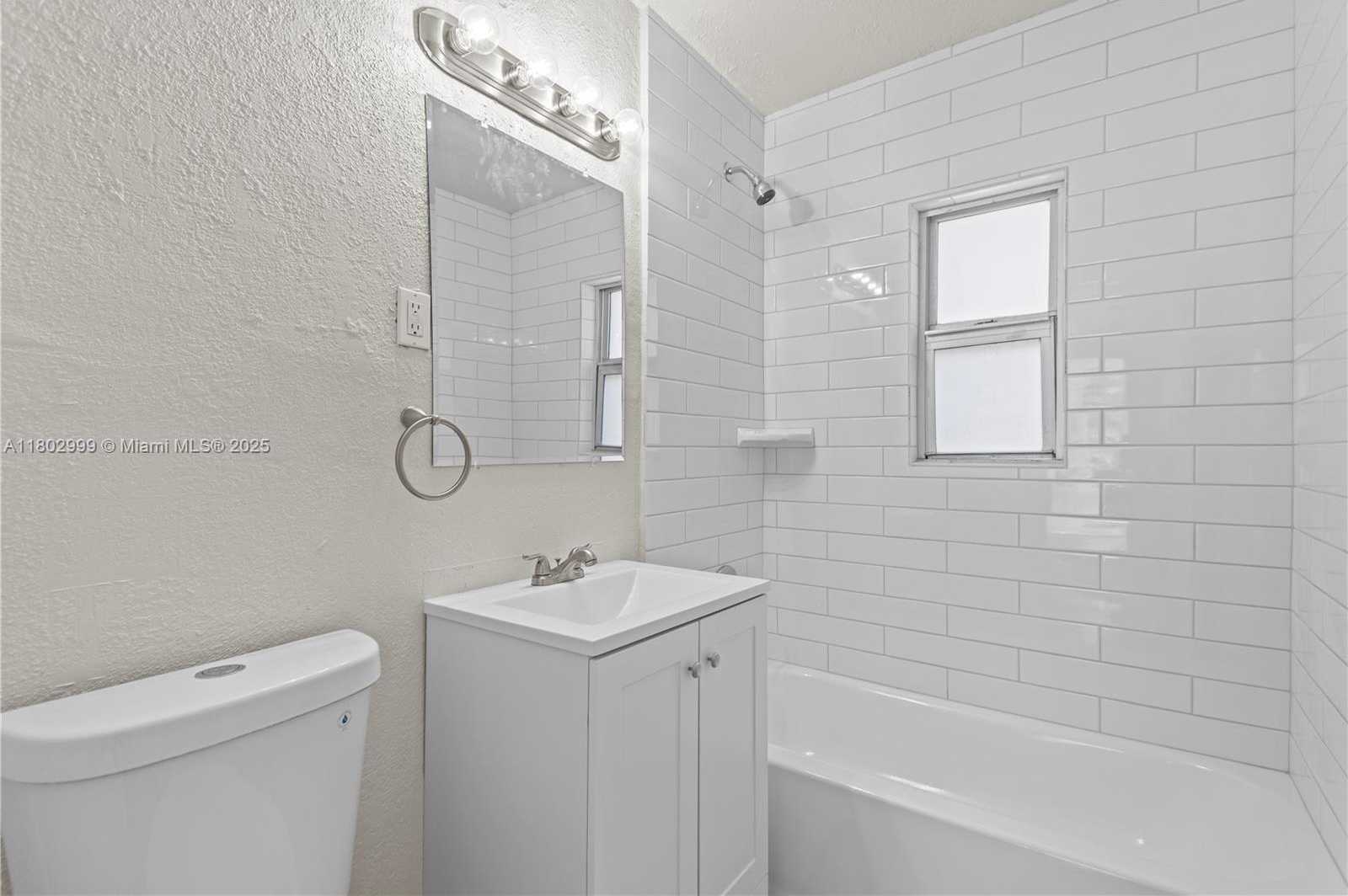 Small Image of 5288 NORTH ANDREWS AVE, Oakland Park Number 7