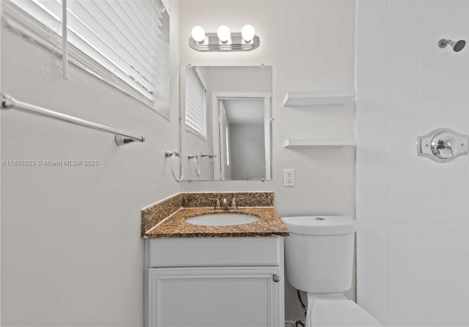 Small Image of 421 SOUTH WEST 64TH TER, Margate Number 4
