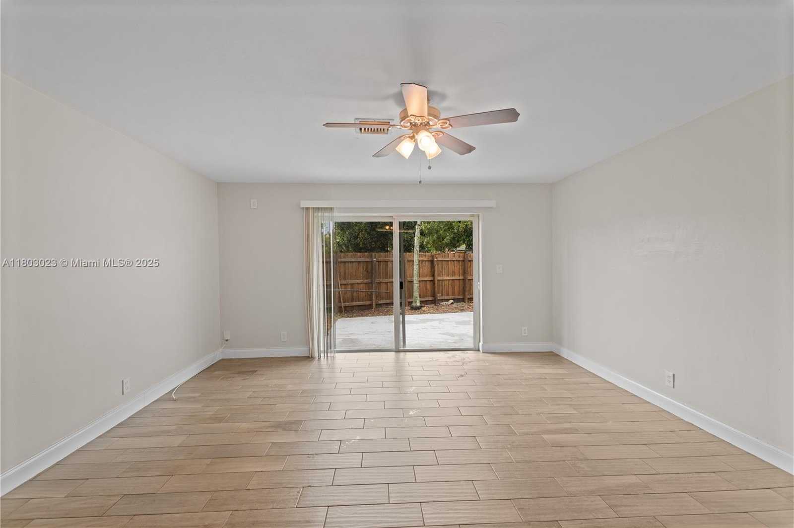 Small Image of 421 SOUTH WEST 64TH TER, Margate Number 9