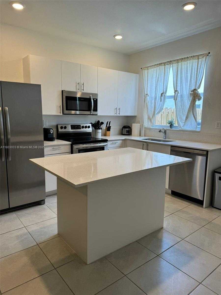 Small Image of 16310 SOUTH WEST 291ST ST, Homestead Number 4