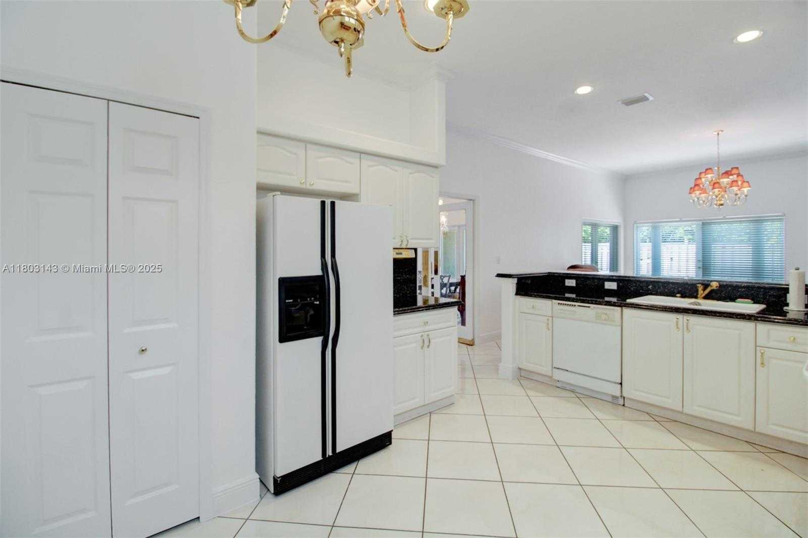 Small Image of 9072 NORTH WEST 145TH ST, Miami Lakes Number 12