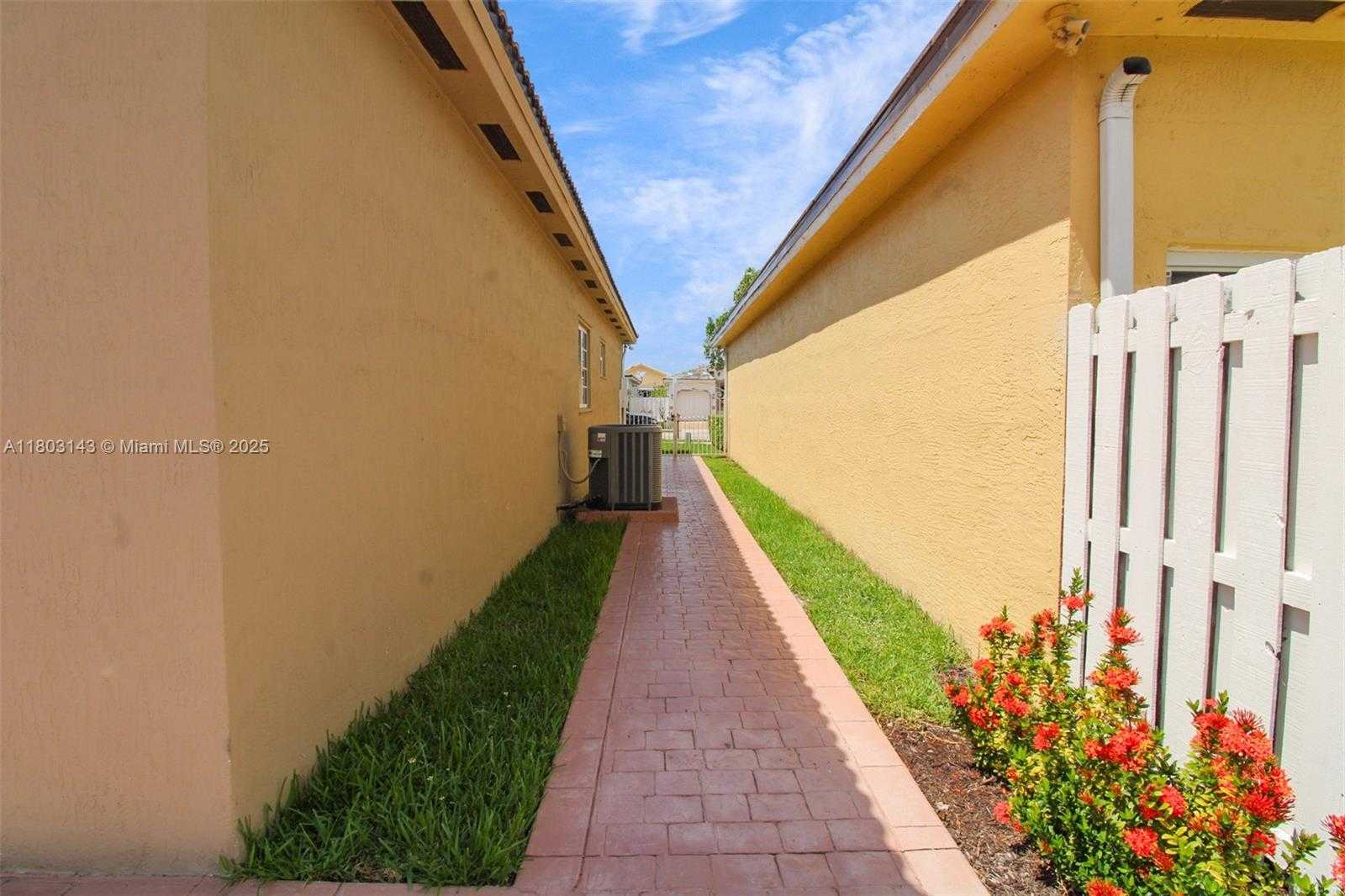 Small Image of 9072 NORTH WEST 145TH ST, Miami Lakes Number 16