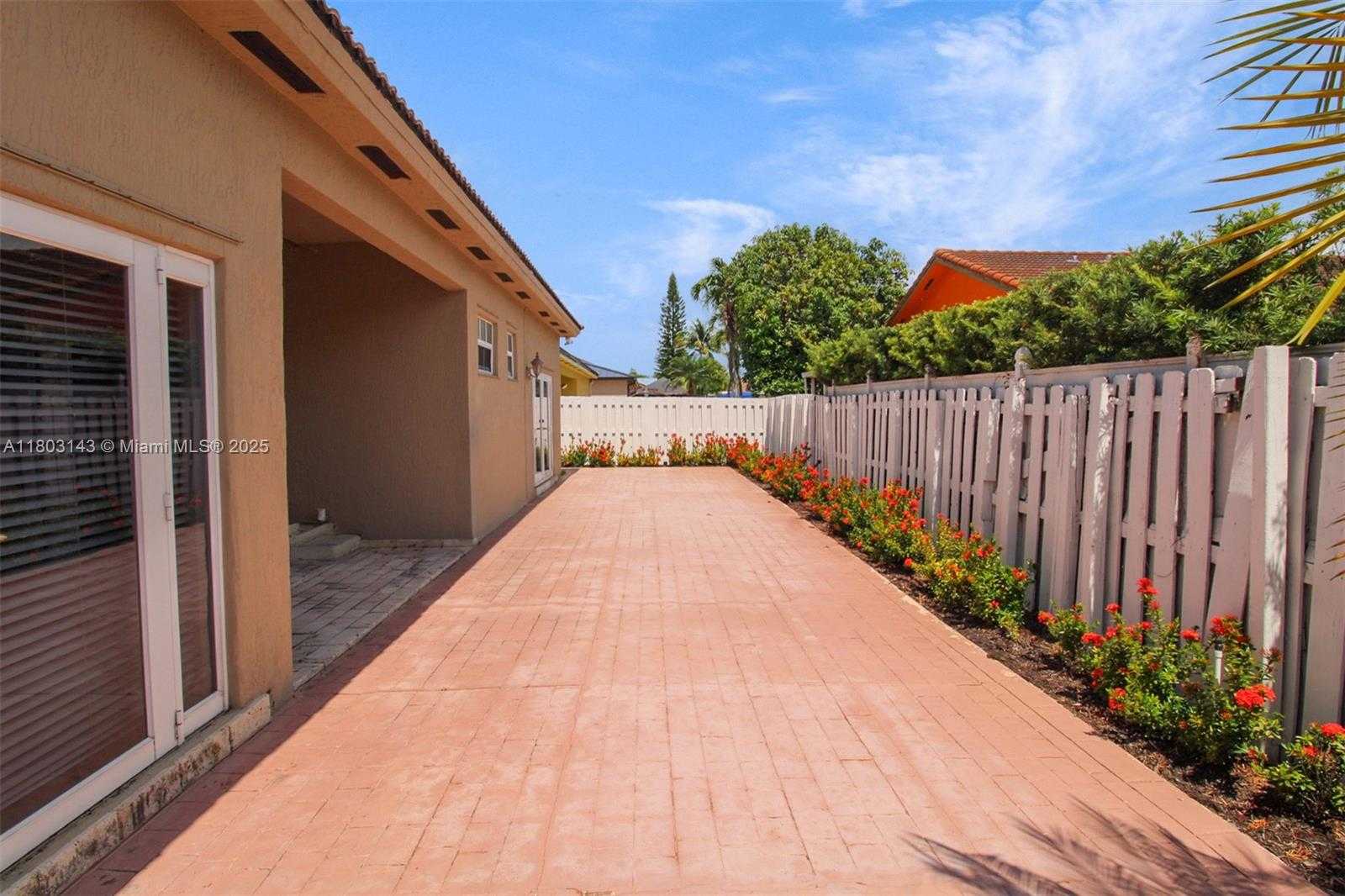 Small Image of 9072 NORTH WEST 145TH ST, Miami Lakes Number 17