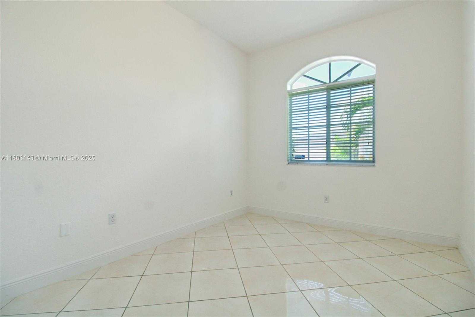 Small Image of 9072 NORTH WEST 145TH ST, Miami Lakes Number 26