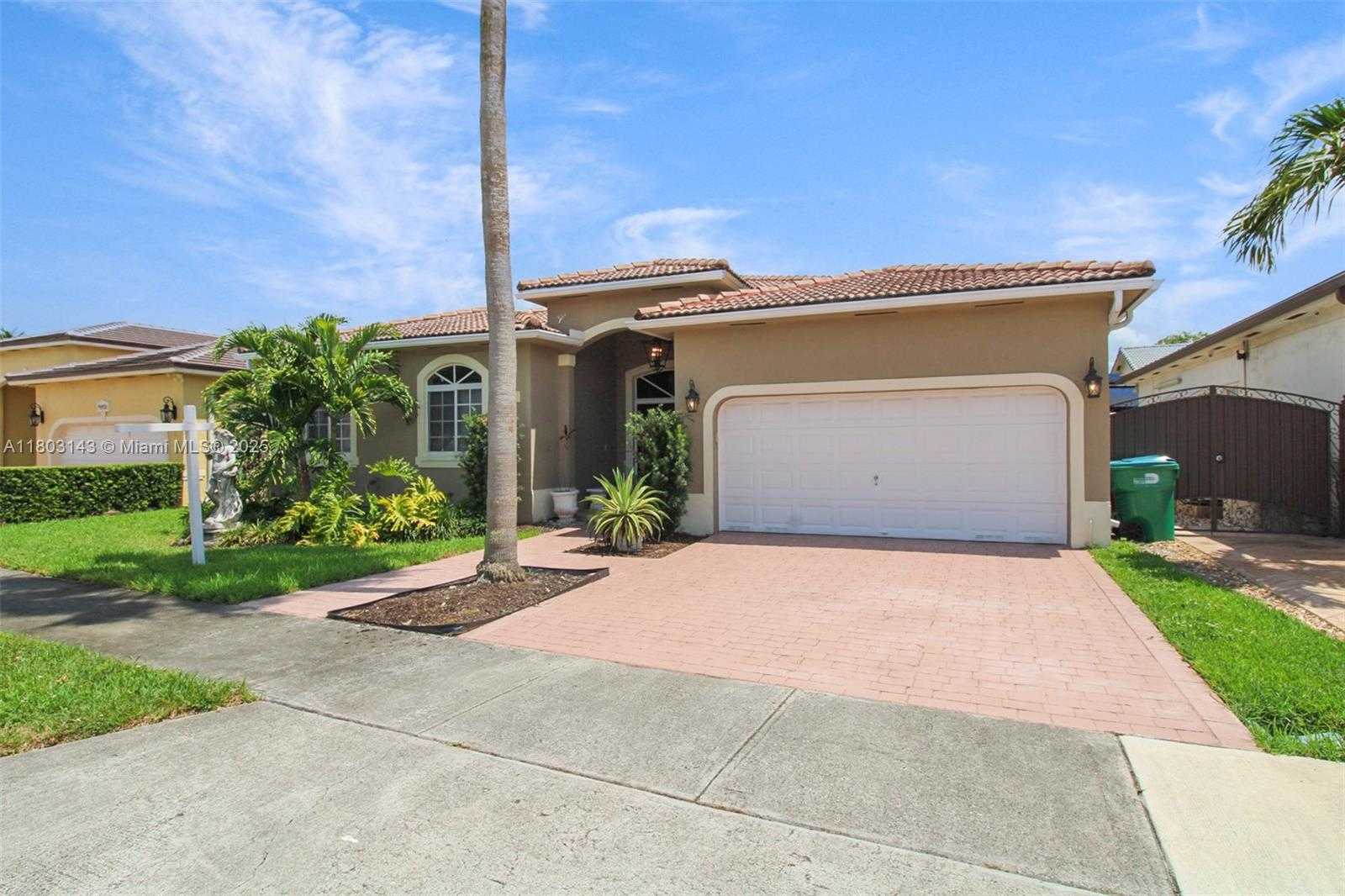 Small Image of 9072 NORTH WEST 145TH ST, Miami Lakes Number 34
