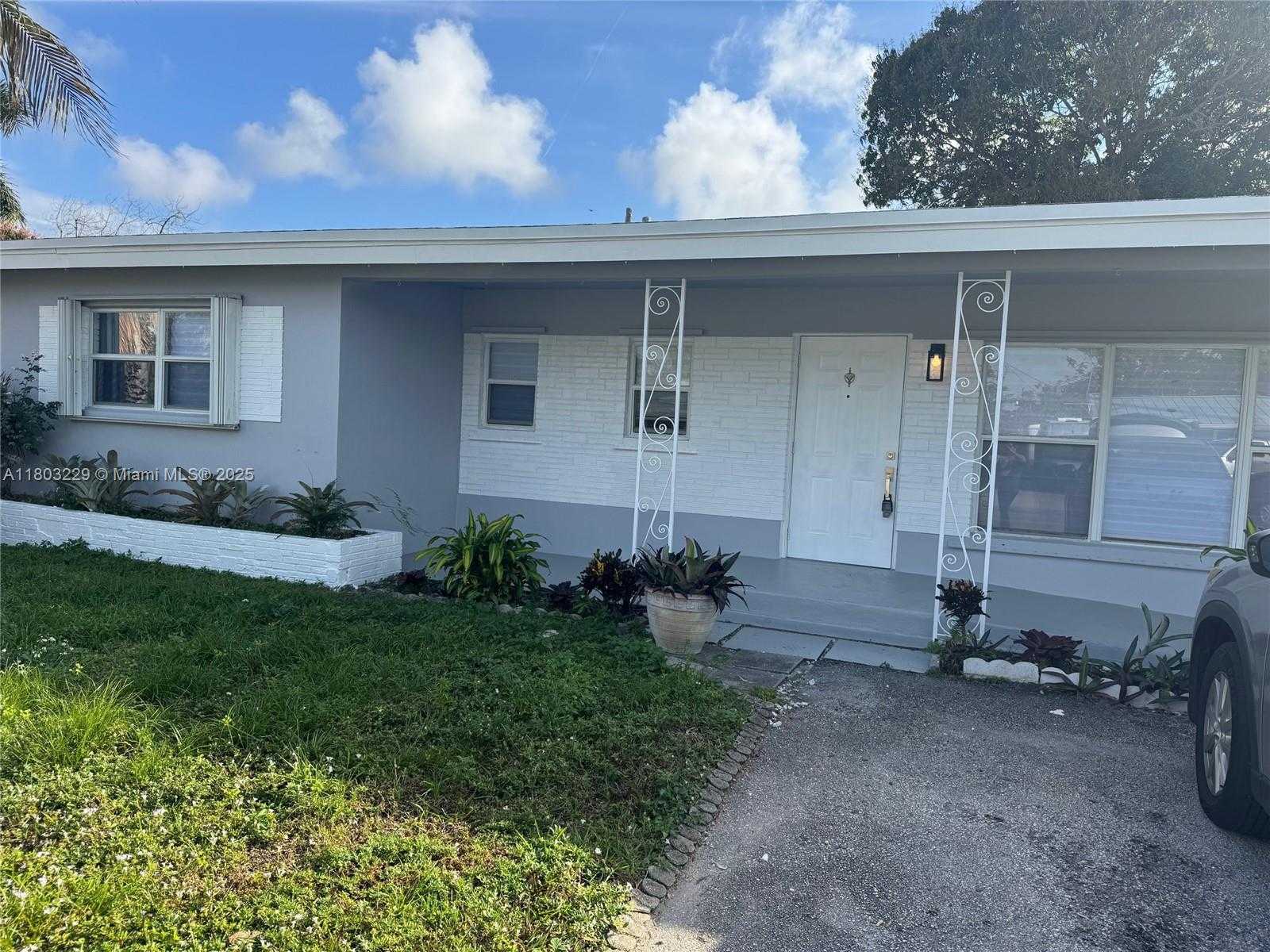 Small Image of 770 NORTH WEST 38TH ST, Oakland Park Number 3