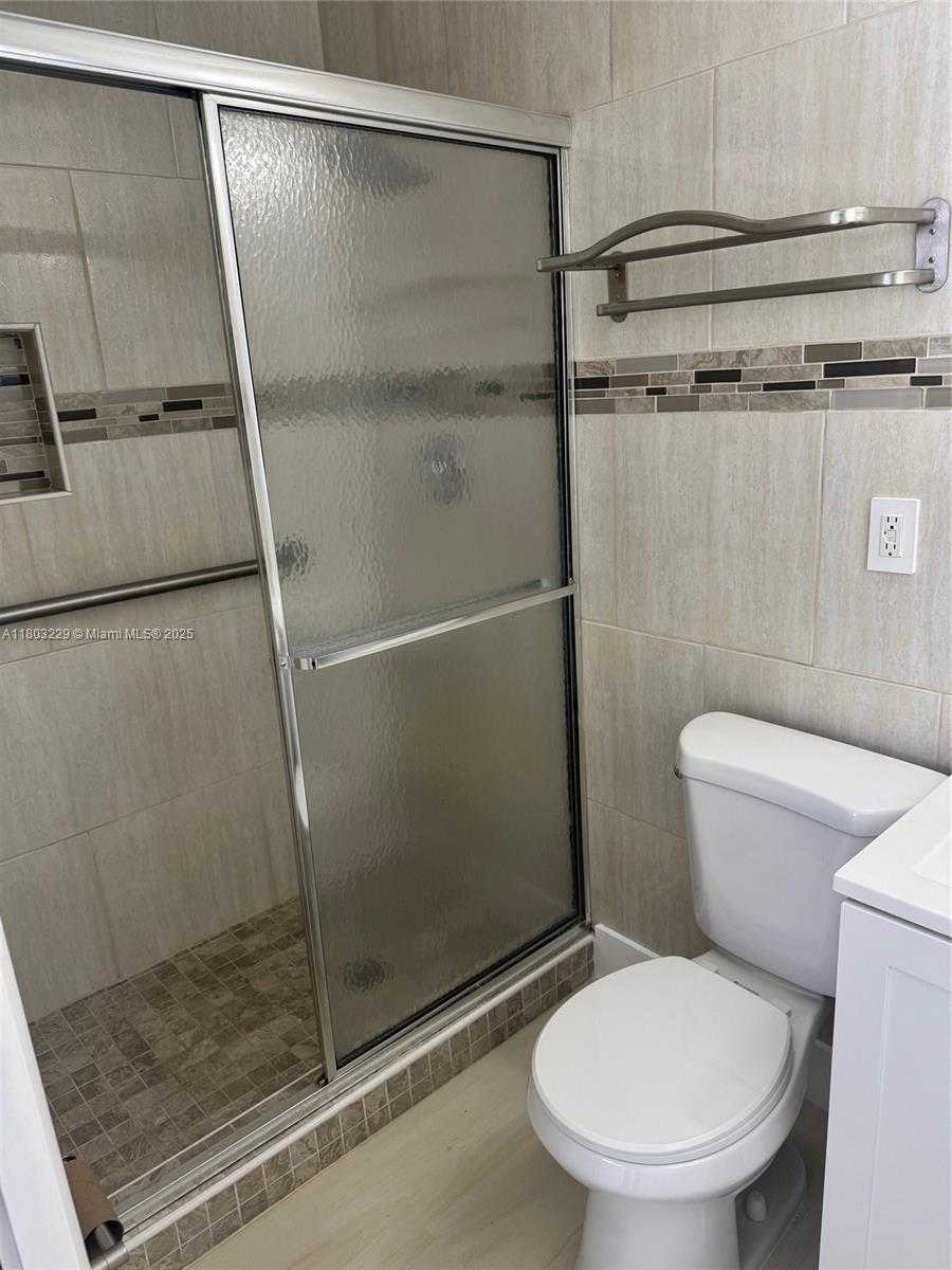 Small Image of 770 NORTH WEST 38TH ST, Oakland Park Number 30