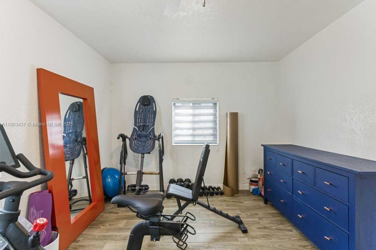 Small Image of 1330 NORTH EAST 155TH ST, North Miami Beach Number 17