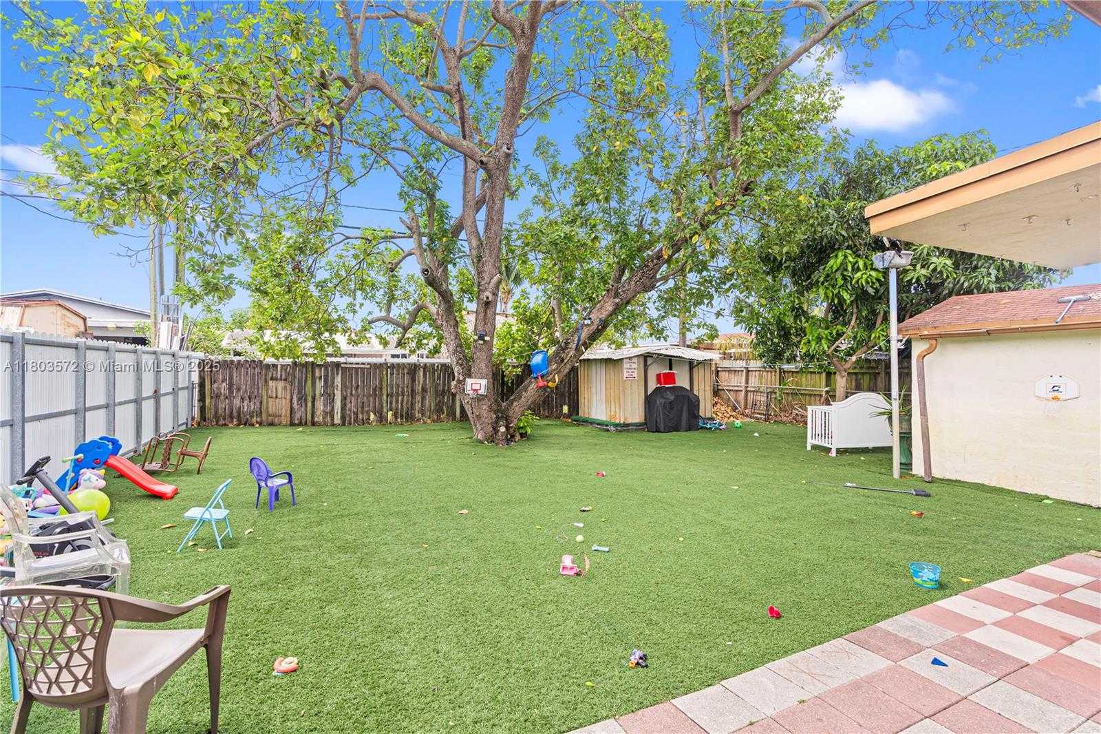 Small Image of 788 WEST 32ND ST, Hialeah Number 17
